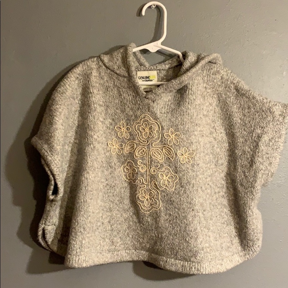 Poncho sweater